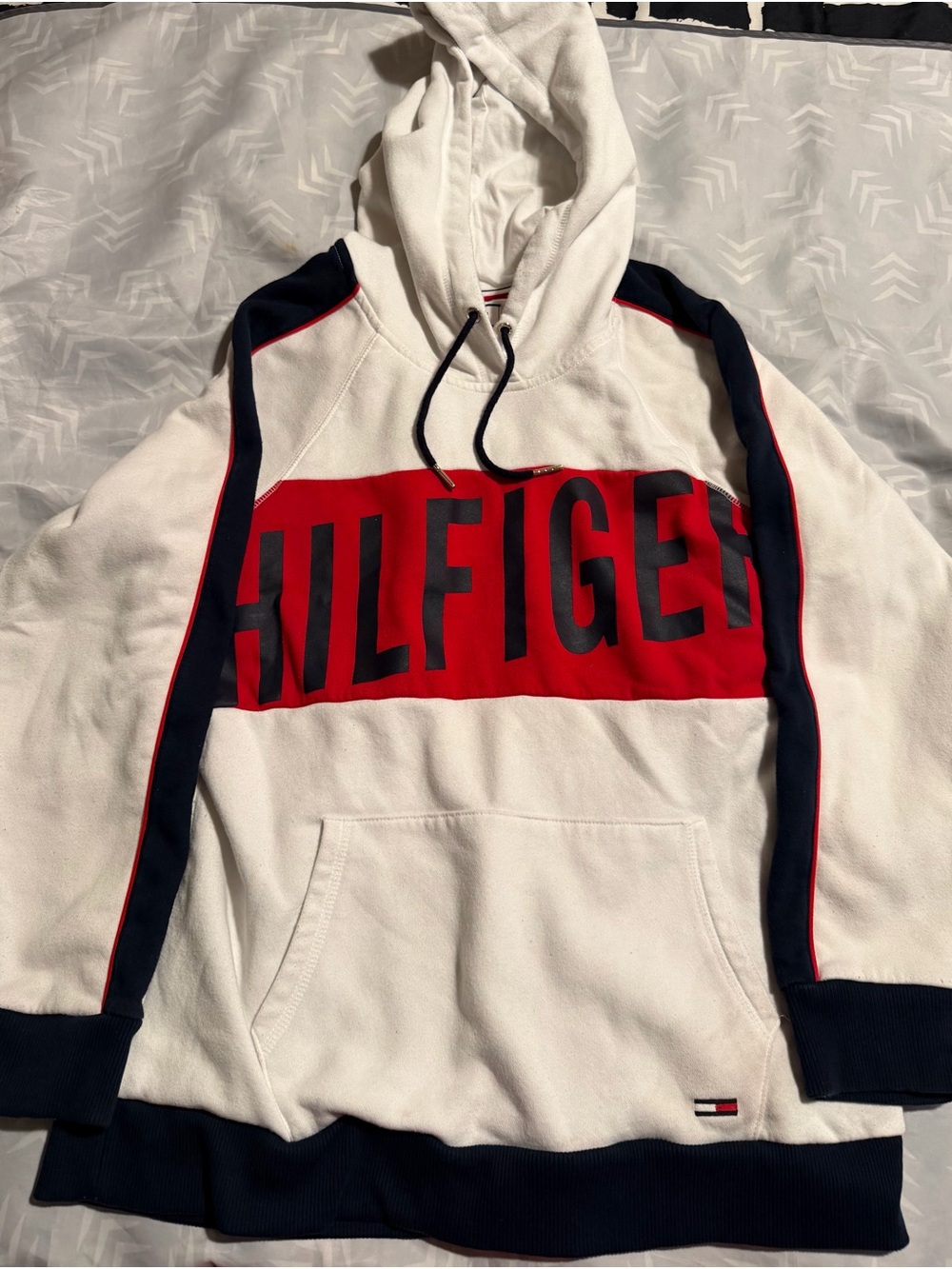 Tommy Hilfiger White, Red & Navy Crewneck Hoodie